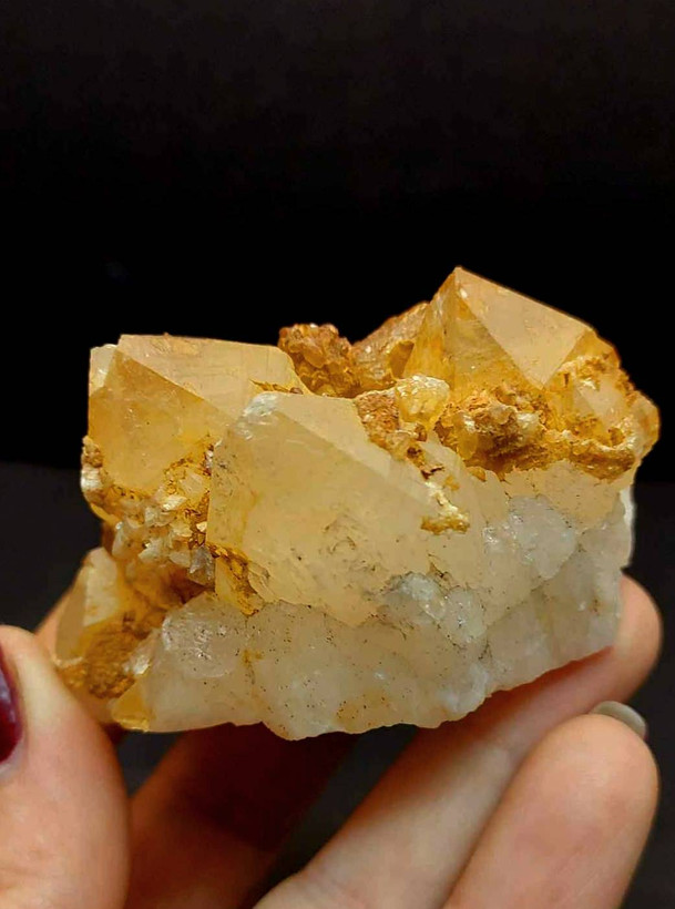 سنگ کلاستر کوارتز هماتوئیدی ، سنگ راف کوارتز