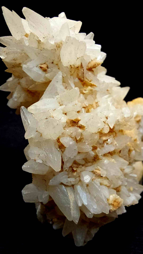 سنگ کلکسیونی کلسیت دندان سگی (میخی)